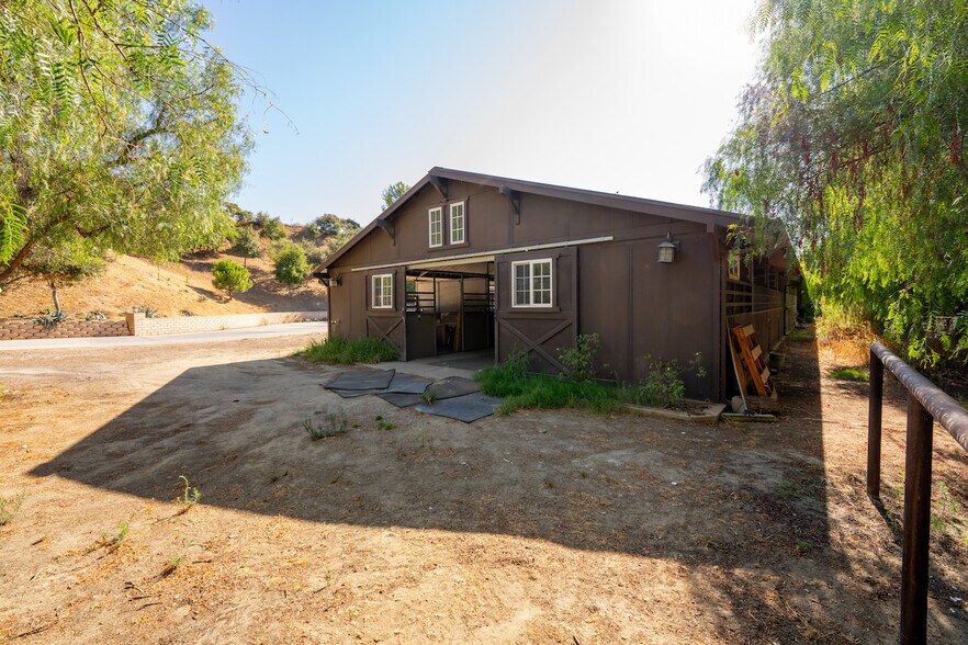 More Photos Of 38831 Pauba Rd, Temecula Land For Sale