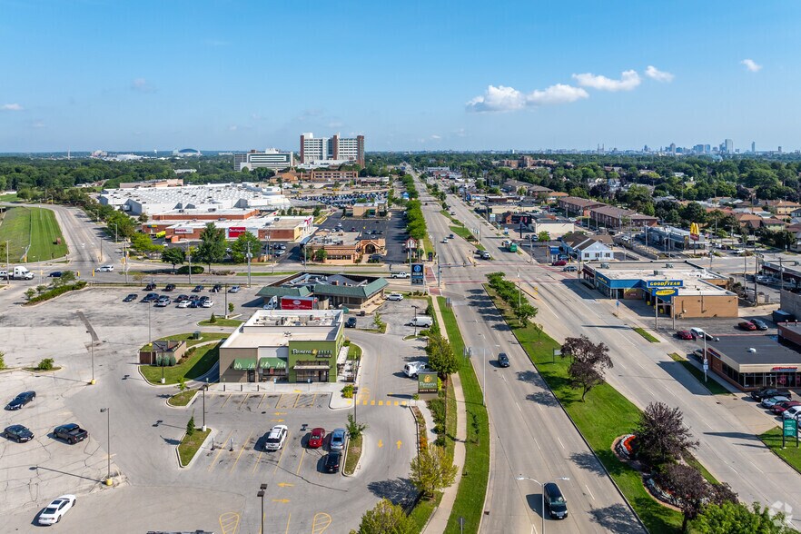 More Photos Of 3511 S 27th, Milwaukee Fast Food For Sale