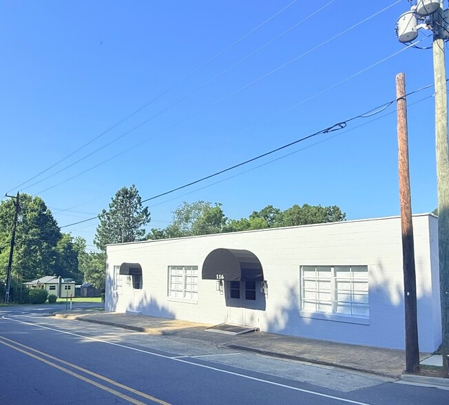 More Photos Of 116 S Providence St, Waxhaw Office For Lease