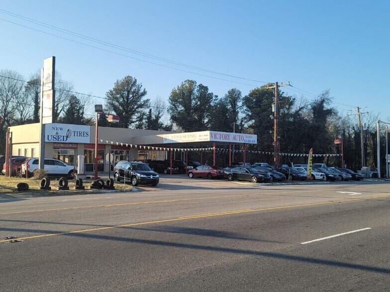 Primary Photo Of 5308 Brook Rd, Richmond Fast Food For Sale