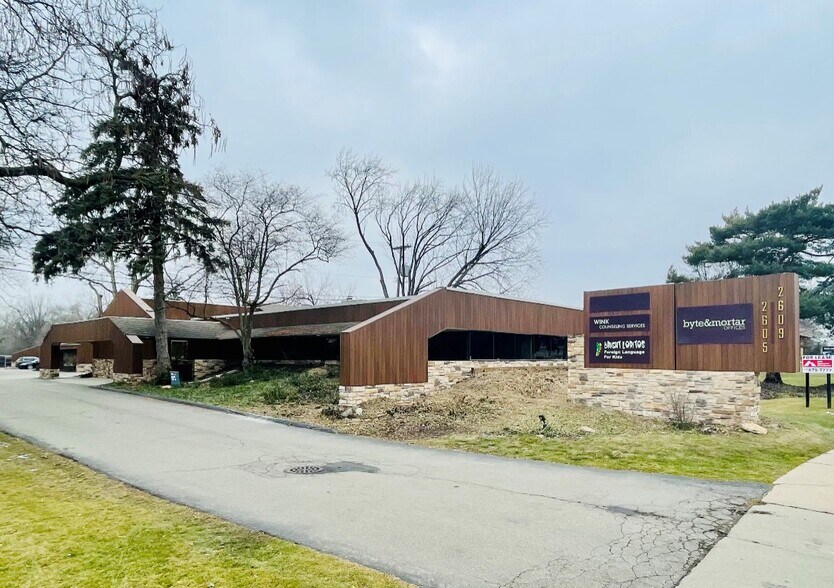 More Photos Of 2605-2609 Crooks Rd, Troy Office For Sale