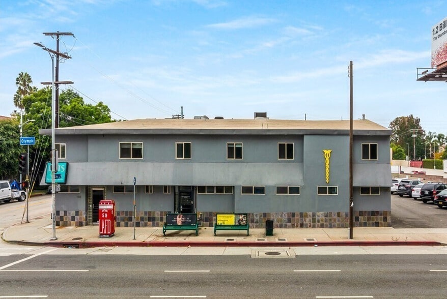 More Photos Of 11543-11545 W Olympic Blvd, Los Angeles Medical For Sale