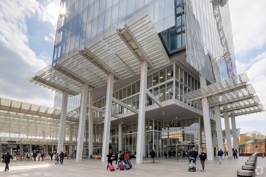 More Photos Of 32 London Bridge St, London Office For Lease