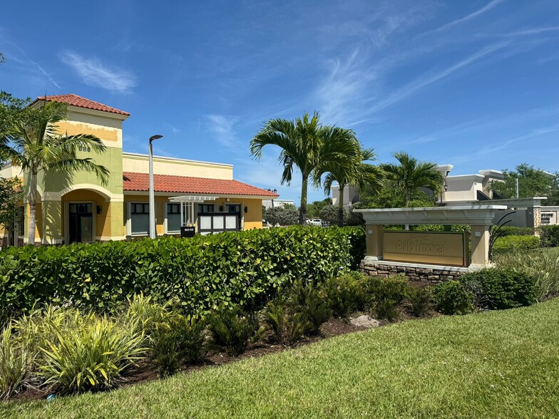 Primary Photo Of 8801 Boynton Beach Blvd, Boynton Beach Restaurant For Lease