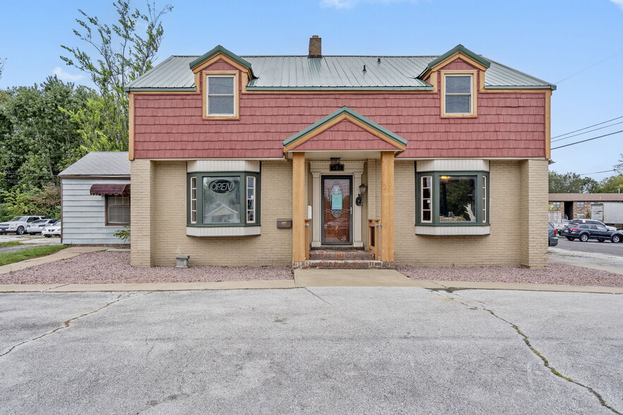 Primary Photo Of 703 S Glenstone Ave, Springfield Auto Dealership For Sale