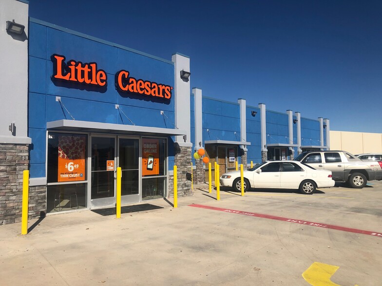 Primary Photo Of 2710 SW 10th Ave, Amarillo Restaurant For Lease