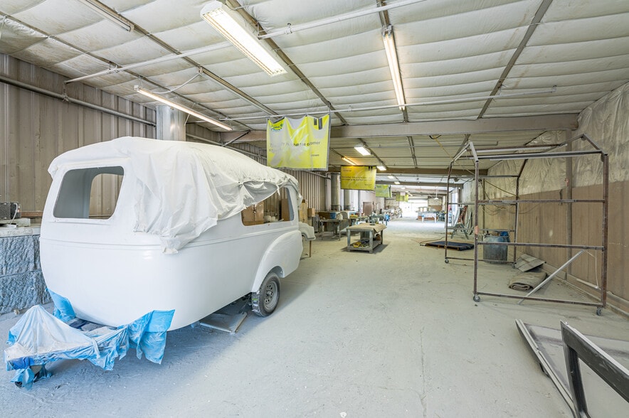 More Photos Of 22850 Perry St, Perris Manufacturing For Sale