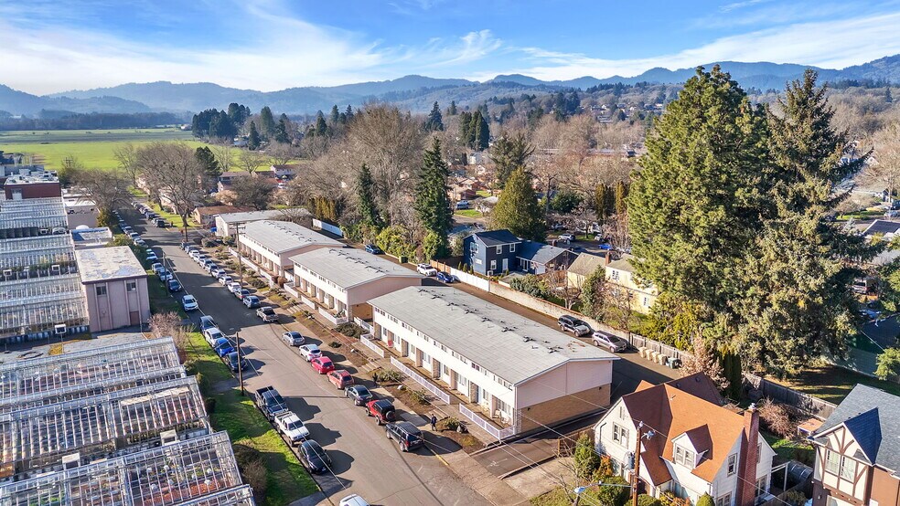 More Photos Of 3207-3275 NW Orchard Ave, Corvallis Apartments For Sale