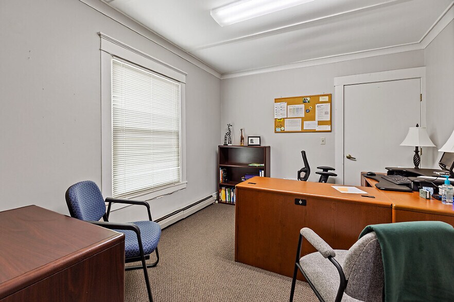 More Photos Of 323 State St, Augusta Office Residential For Sale