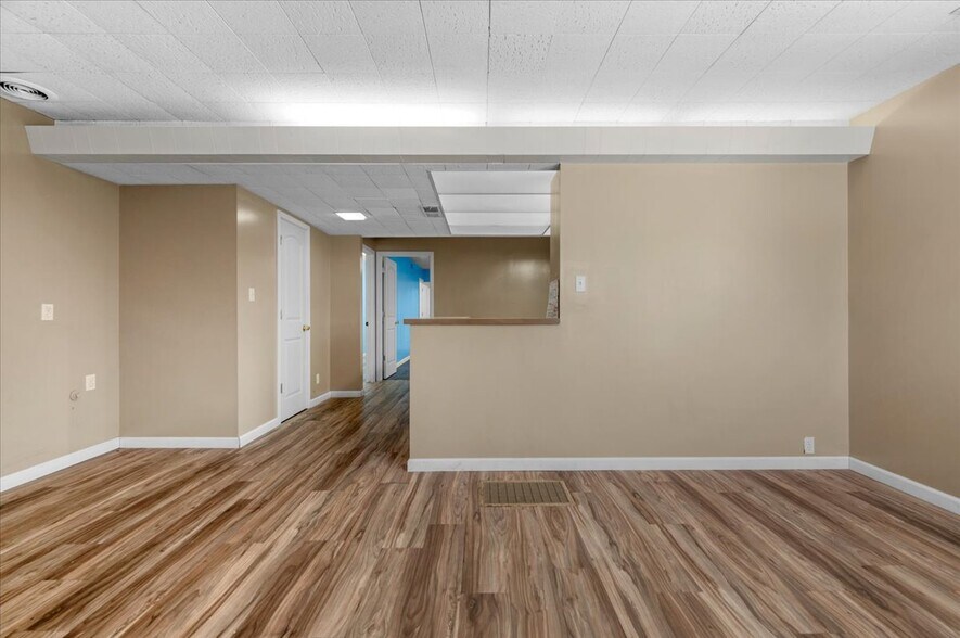 More Photos Of 2611 N Fresno St, Fresno Medical For Sale