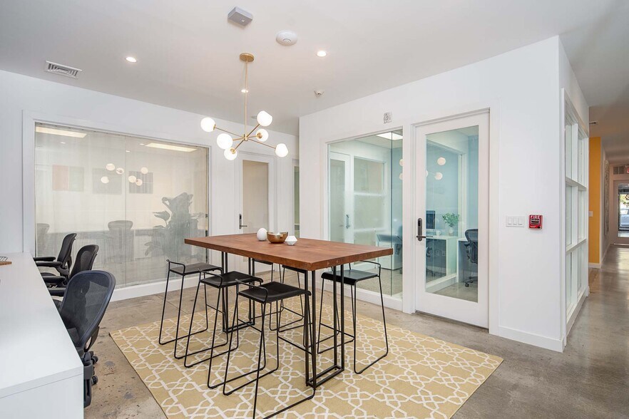 More Photos Of 155 2nd St, Jersey City Coworking Space