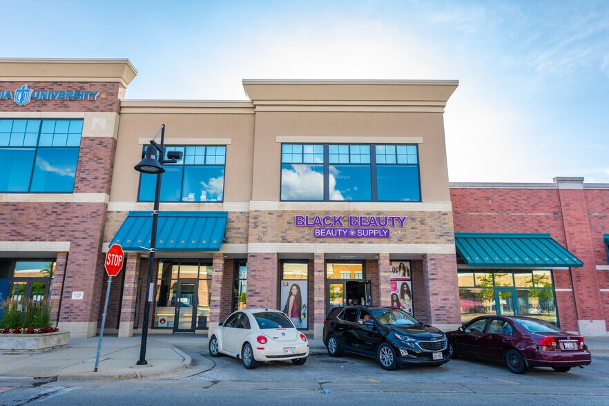 More Photos Of 5700 W Capitol Dr, Milwaukee Unknown For Lease