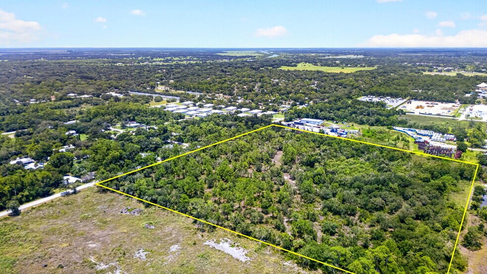 More Photos Of East Lincoln Avenue, LaBelle Land For Sale