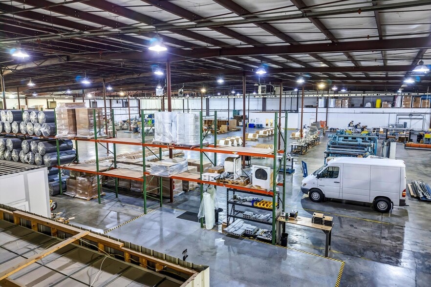 More Photos Of 124 Tellico Port Rd, Vonore Warehouse For Sale
