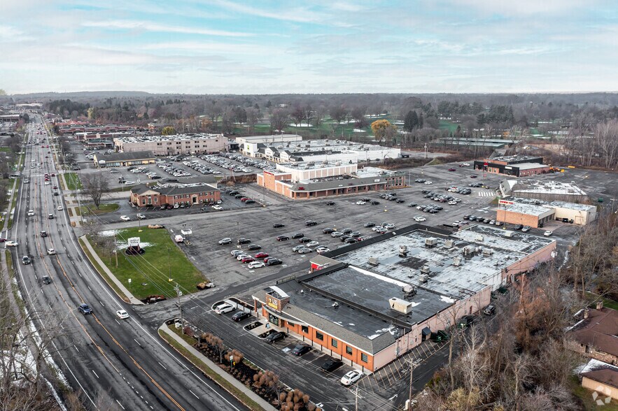 More Photos Of 3400 Monroe Ave, Rochester Unknown For Lease