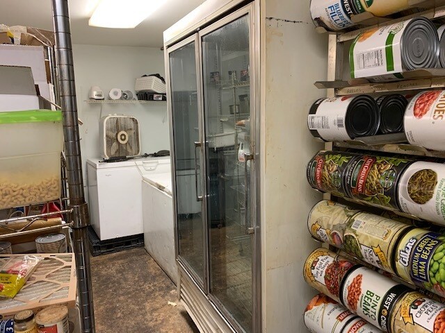 More Photos Of 203 Farrs Bridge Rd, Pickens General Retail For Sale