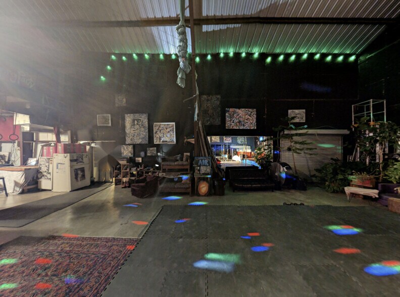 More Photos Of 7904 FM 969 Rd, Austin Flex For Sale