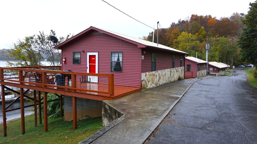 More Photos Of 705 Cedar Hill Rd, Celina Marina For Sale