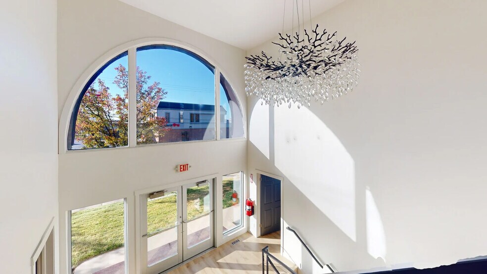 More Photos Of 1920 W 5200 S, Roy Office For Sale