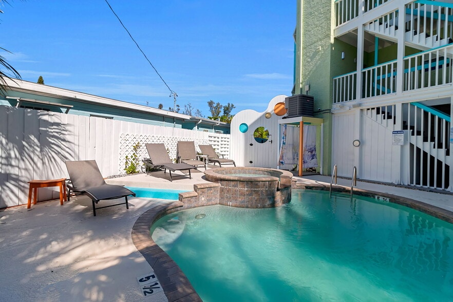 More Photos Of 5322 CALLE DE LA SIESTA, Sarasota Hospitality For Sale