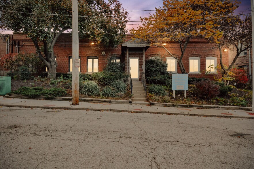 Primary Photo Of 410 Archibald St, Kansas City Storefront Retail Office For Sale