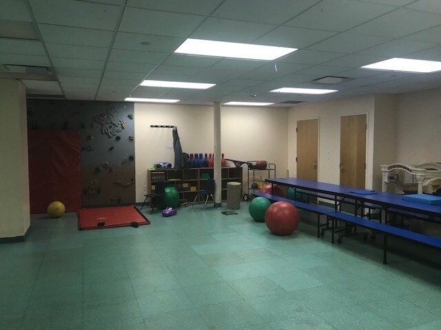 More Photos Of 530 Commonwealth Ave, Boston Storefront Retail Residential For Lease