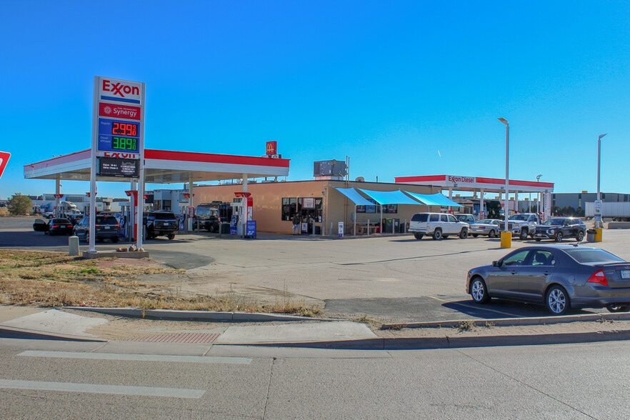 Primary Photo Of 3768 State Highway 52, Erie Service Station For Sale