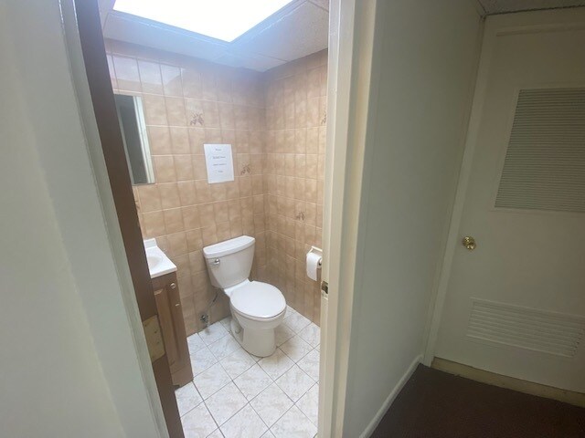 More Photos Of 450 Bay Ridge Pky, Brooklyn Office Residential For Lease