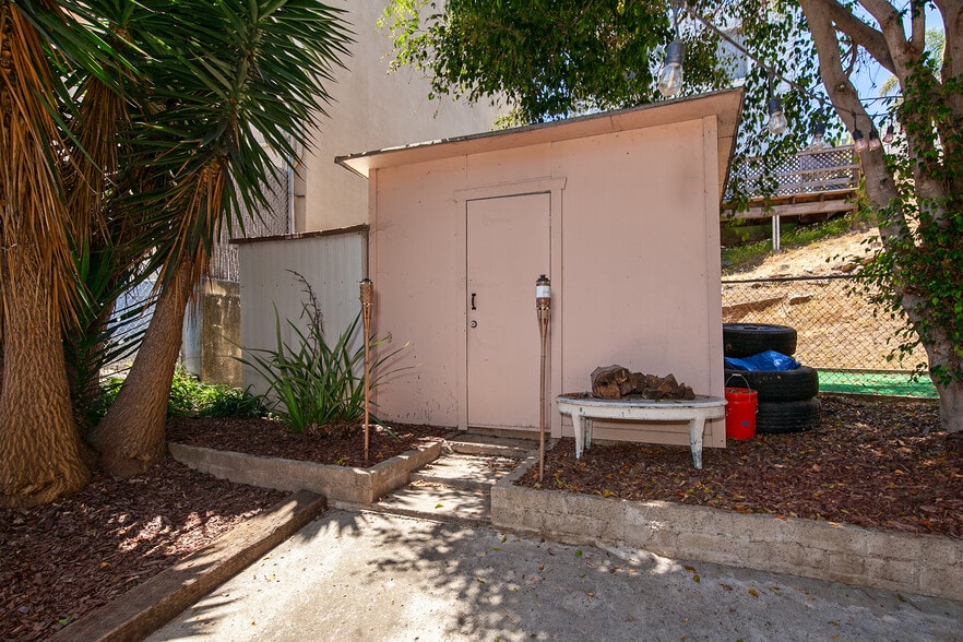 More Photos Of 4225-4227 Whittier St, San Diego Apartments For Sale