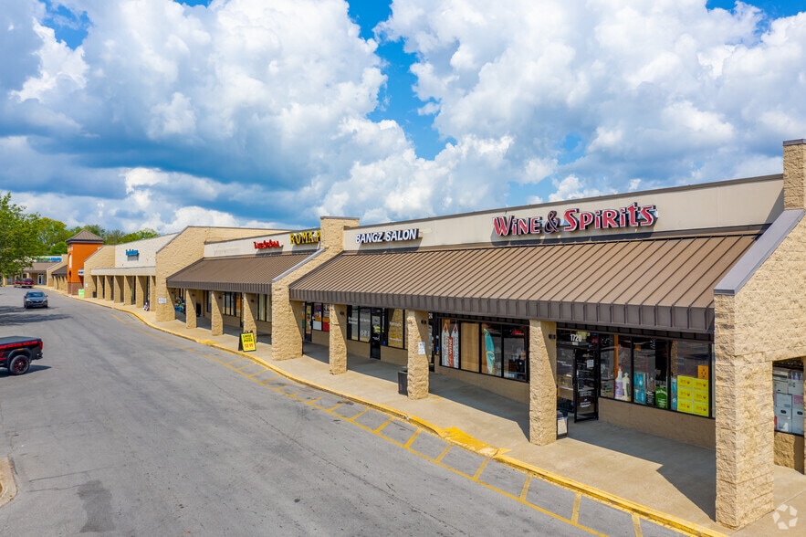 More Photos Of 1622 NW Broad St, Murfreesboro Unknown For Lease