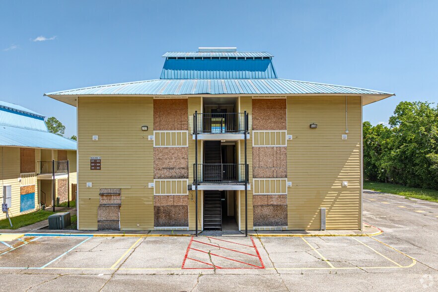 More Photos Of 4759 Earl Gros Ave, Baton Rouge Apartments For Sale