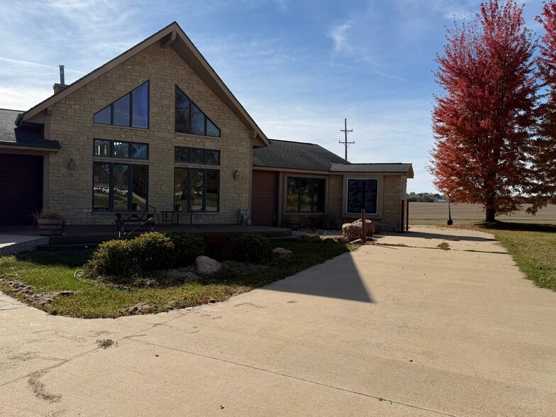 More Photos Of 11379 US Highway 20 E, Stockton Storefront Retail Office For Sale