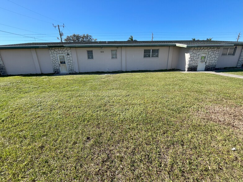 More Photos Of 50 Mildred Dr, Fort Myers Flex For Sale