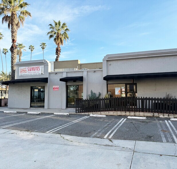 More Photos Of 820 Wilshire Blvd, Santa Monica Restaurant For Lease