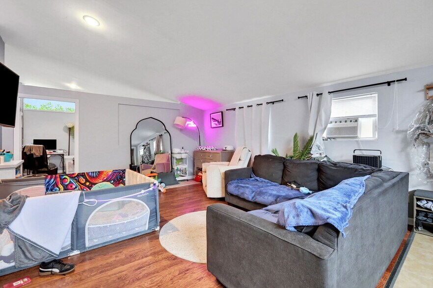 More Photos Of 269 Stone Schoolhouse Rd, Bloomingburg Warehouse For Sale