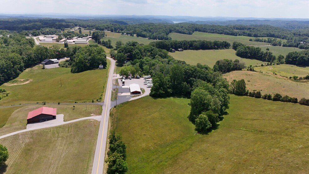 More Photos Of 2806 State Park Rd, Burkesville Freestanding For Sale