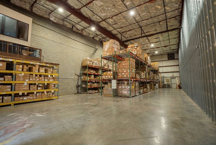 More Photos Of 8160 Regent Pky, Fort Mill Flex For Lease
