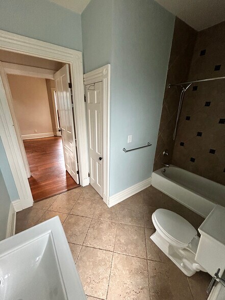More Photos Of , Lexington Multifamily For Sale