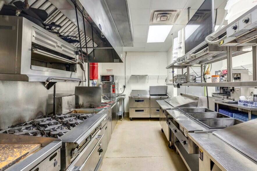 More Photos Of 1016 Woodland St, Nashville Restaurant For Lease