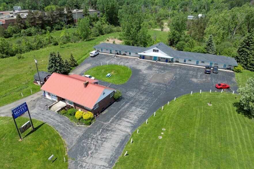 More Photos Of 1630 Southwestern blvd, West Seneca Hotel For Sale