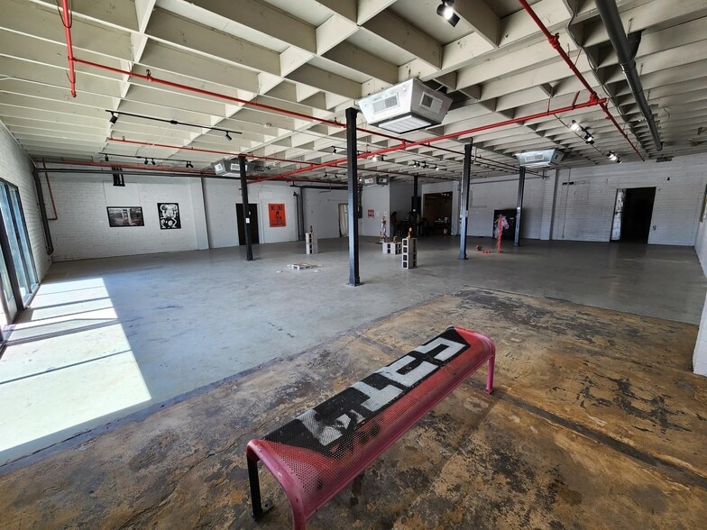 More Photos Of 1624 E Washington St, Phoenix Warehouse For Lease