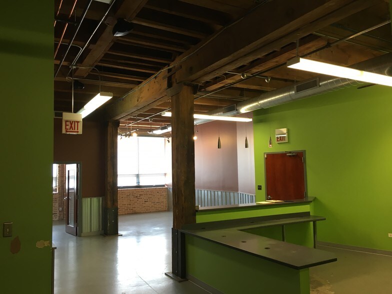 More Photos Of 311 N Aberdeen St, Chicago Loft Creative Space For Lease