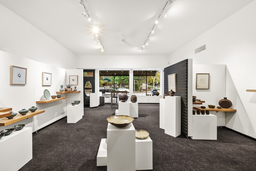 More Photos Of 611 Grand Ave, Saint Paul Storefront For Sale