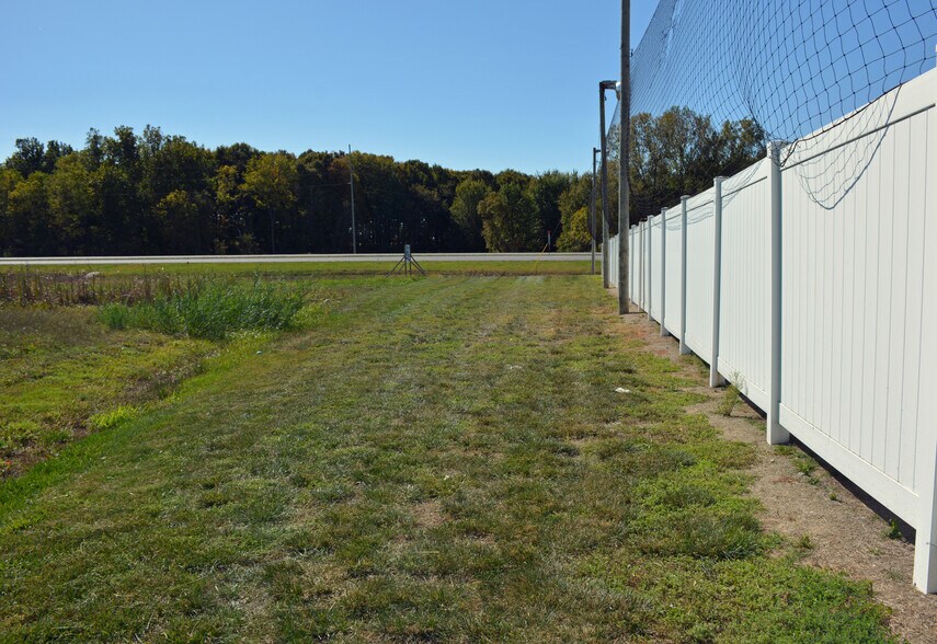 More Photos Of 555 Ohio st, Kendallville Land For Sale