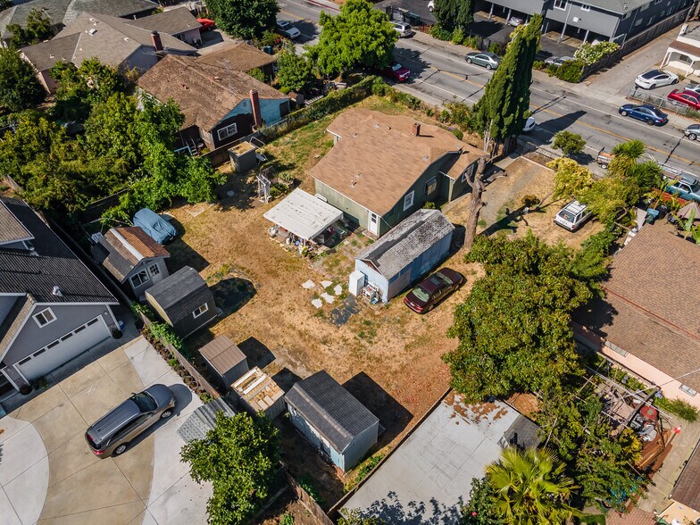 More Photos Of 2340 Cooley Ave, East Palo Alto Land For Sale