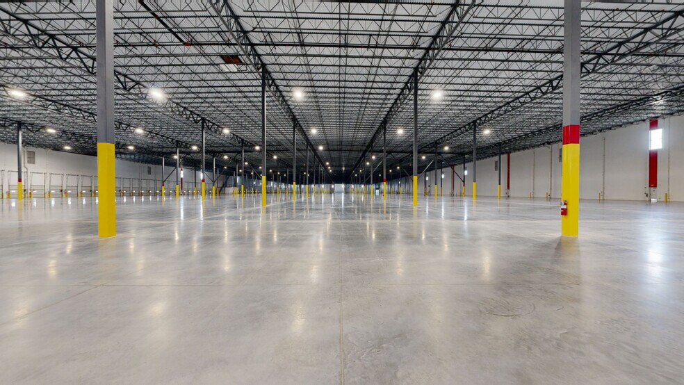 More Photos Of 85 Main St, Spotswood Manufacturing For Lease