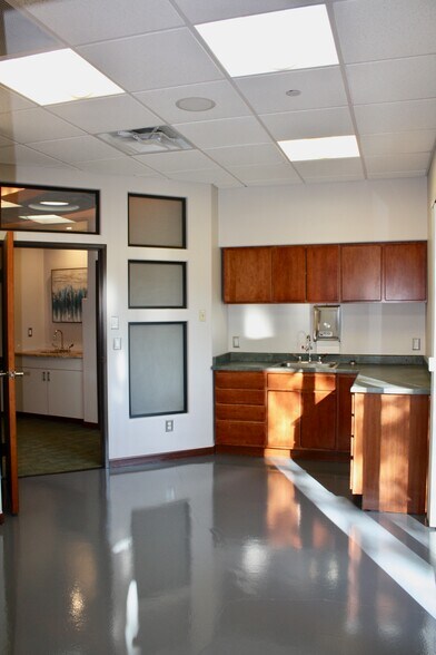 More Photos Of 650 Sierra Rose Dr, Reno Medical For Sale