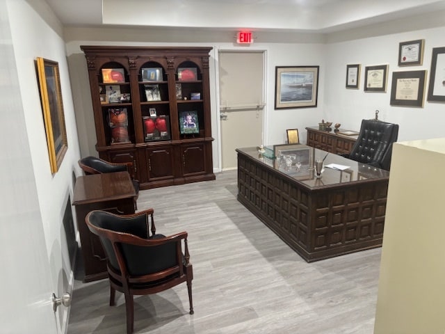 More Photos Of 8191 Southwest Fwy, Houston Office For Sale