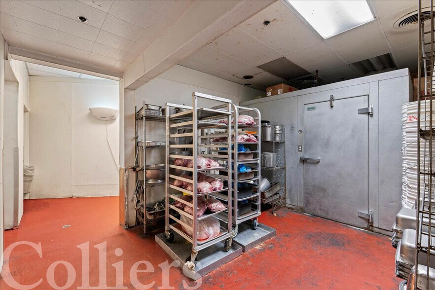More Photos Of 117 12th Ave S, Nampa Restaurant For Sale
