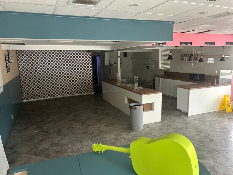 More Photos Of 2125 Hollywood Blvd, Hollywood Medical For Lease